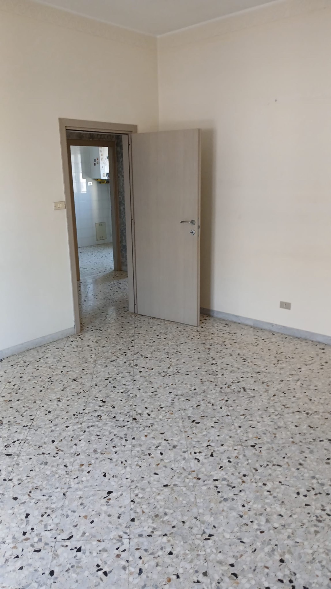 Appartamento al quarto piano zona pineta a Gravina in Puglia – foto 7 Appartamento al quarto piano zona pineta a Gravina in Puglia